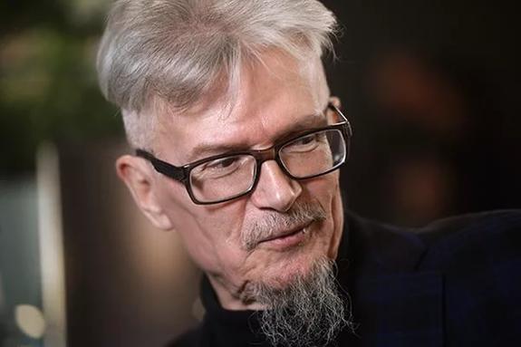 Если «Аврора» и выстрелит, революции не будет, потому что государство уже не то!