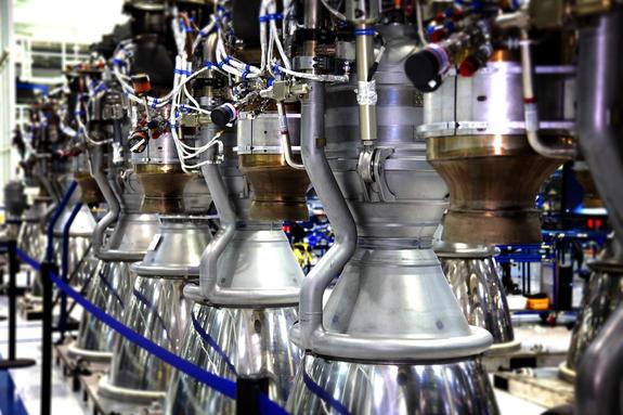 СМИ: Пентагон будет вынужден закупать ракетные двигатели у России до 2025 года