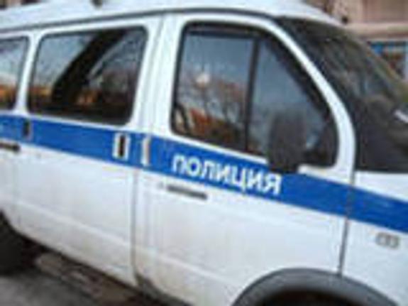 Голый москвич выпрыгнул с третьего этажа и отправился в банк