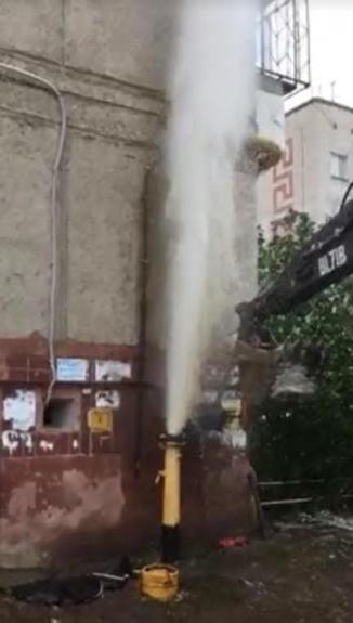 В поселке близ Челябинска из газовых конфорок пошла вода