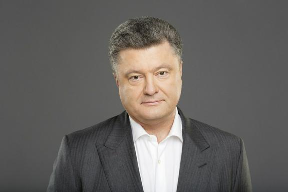Порошенко подписал закон о пенсионной реформе по требованию МВФ