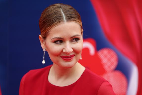 Мария Кожевникова "подлила масла в огонь" в скандале с Ольгой Бузовой