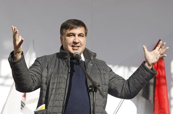 Саакашвили рассказал об обрушении экономики и власти на Украине