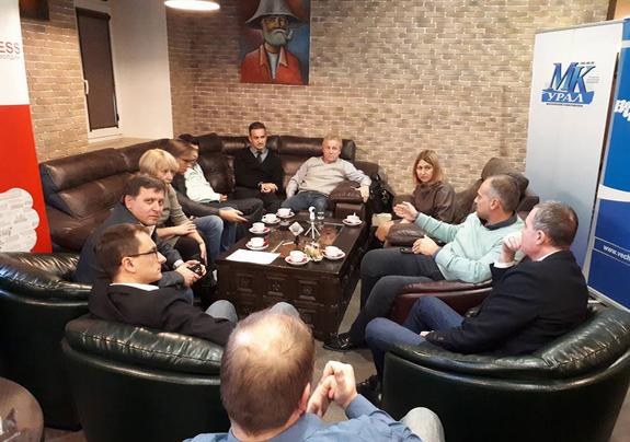 Альтернатива: Макаренко или фрекен Бок?