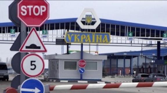 Среди украинских туристов в Крыму могут быть шпионы