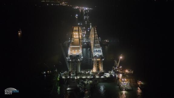 Глава Крыма Аксёнов пообещал что Крымкий мост сдадут в срок