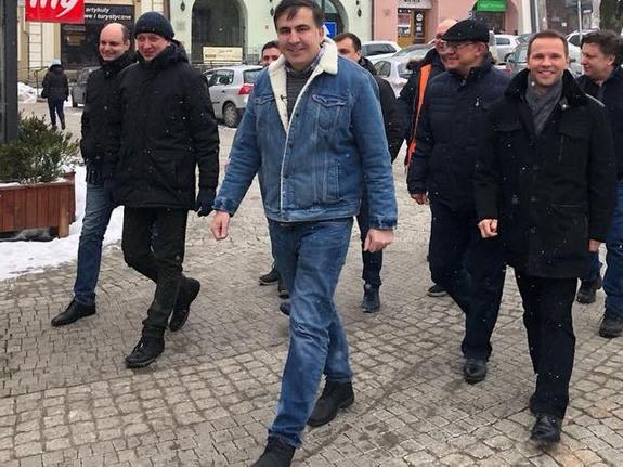 Саакашвили призвал своих сторонников скорее взять власть в Грузии