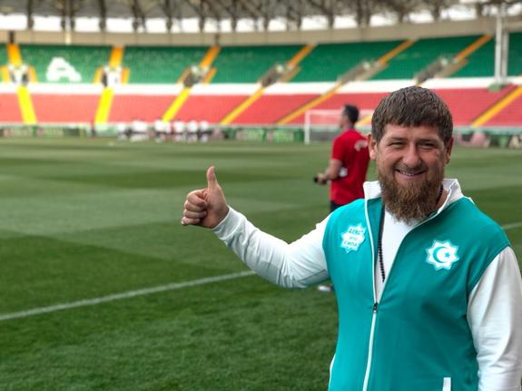 Кадыров ответил Слепакову "в его же стиле"