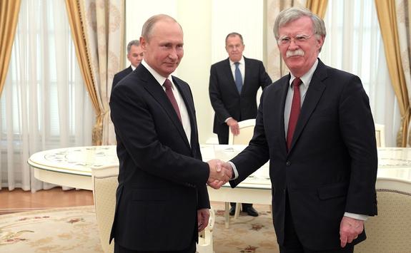 О чем говорили Путин и Болтон