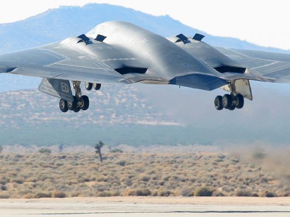 США рапортовали об успешных испытаниях управляемой ядерной бомбы