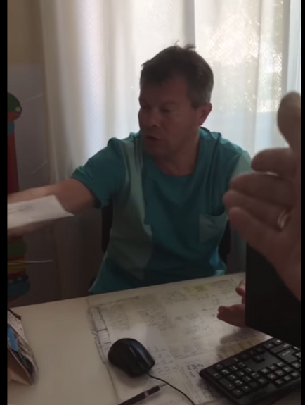 В Феодосии пьяный хирург вел прием в детской поликлинике