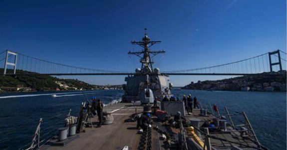 Два корабля ВМС США вошли в акваторию Черного моря