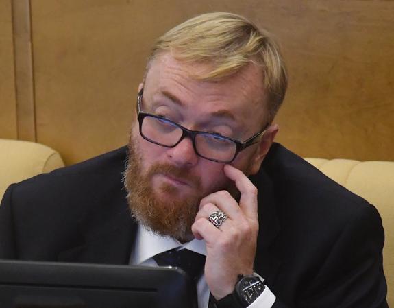 Депутат Милонов жестко высказался о разводе Влада Соколовского и Риты Дакоты