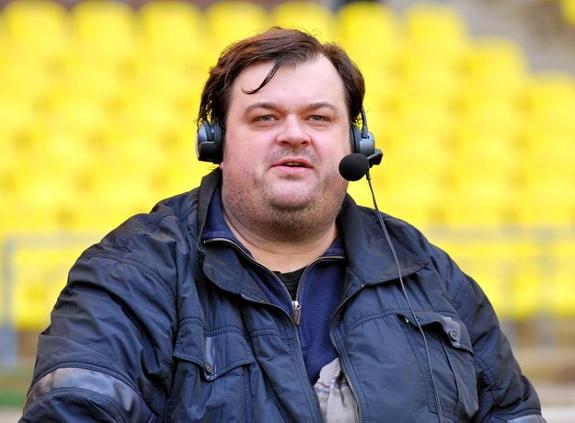 Василий Уткин комментировал один матч на ЧМ за 783 тысячи. Он решил,что это мало