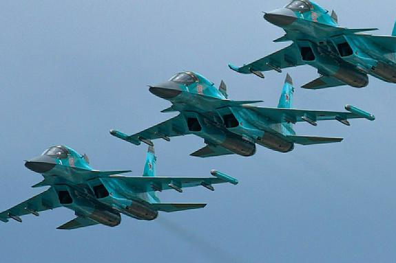 Минобороны РФ опровергло заявление Британии о перехвате 6 Су-24 над Черным морем