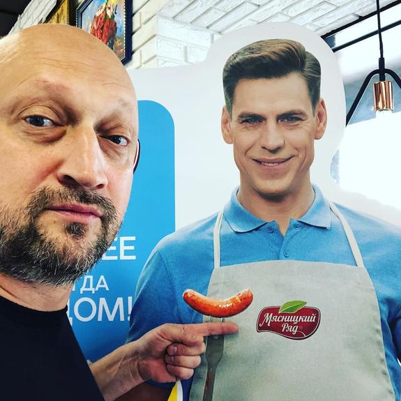 "Какая маленькая сосисочка!", Гоша Куценко посмеялся над Дмитрием Дюжевым