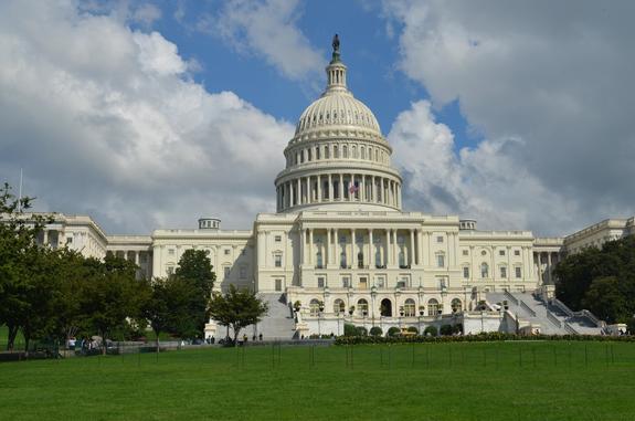 Эксперт объяснил введение санкций США против российских граждан и компаний