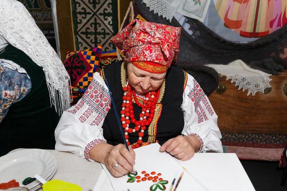 Уральская супрядка, школьная мастерская и концерт на конкурсе «Урал мастеровой»