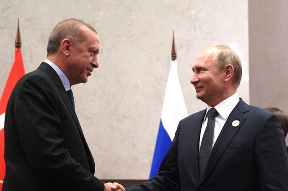 Путин встретился с Эрдоганом перед саммитом в Тегеране