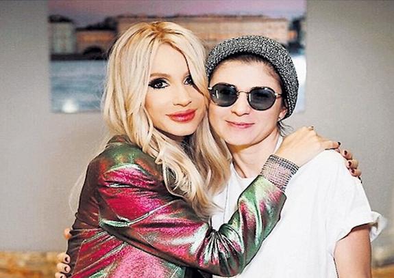 Какой «Раммштайн»! Лобода живёт с дочкой олигарха и сделала ЭКО, говорят в Сети