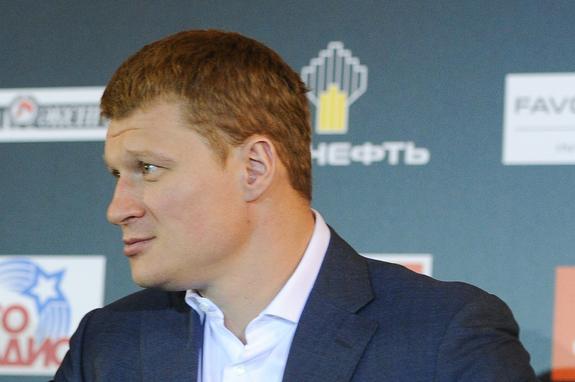 Британец Джошуа победил в бою с Поветкиным