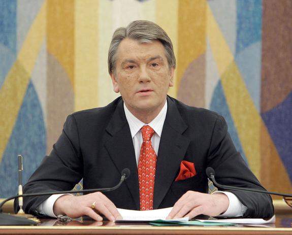 Экс-президент Украины сравнил жителей Донбасса с населением нацистской Германии