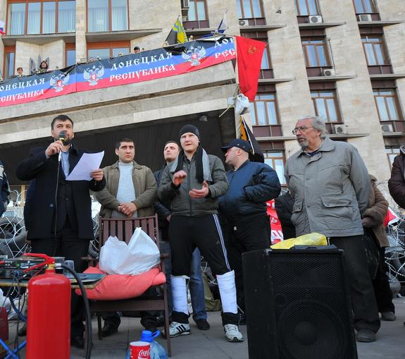 Москва ставит на Дениса Пушилина?