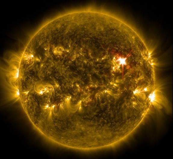 Уфолог: NASA засняли старт НЛО с поверхности Солнца