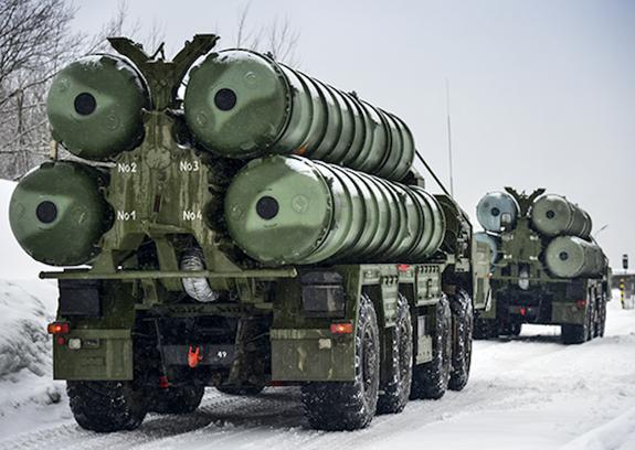 Минобороны досрочно получило последний в 2018 году полк С-400