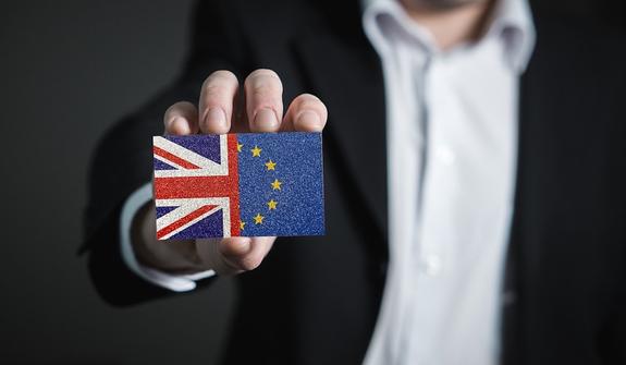 СМИ: ВВП Великобритании сократится на 8% после Brexit без сделки с Брюсселем