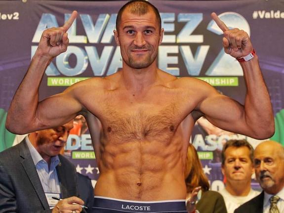 Сергей Ковалев победил Элейдера Альвареса и вернул титул WBO