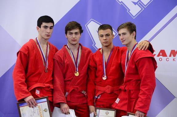 Первенство России по самбо завершилось в Москве