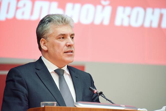Снова в игре. Депутатский мандат Жореса Алфёрова получит Павел Грудинин