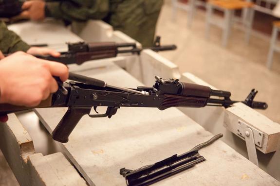 Украинская полиция отказывается от АК, ПМ и ТТ