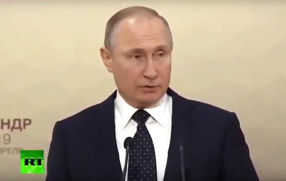 На Украине возмутились комментарием Путина о выдаче паспортов на Донбассе