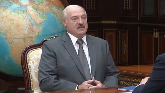 Лукашенко пообещал в день рождения купить себе телочку за свои деньги