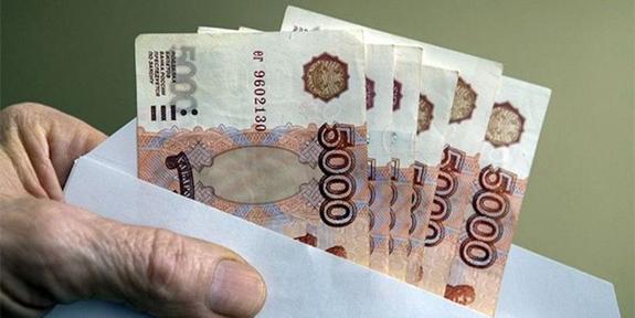Хабаровчане привыкли к «черной» зарплате