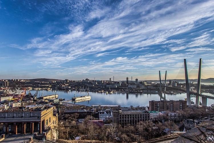 Корабли Северного флота прибыли во Владивосток