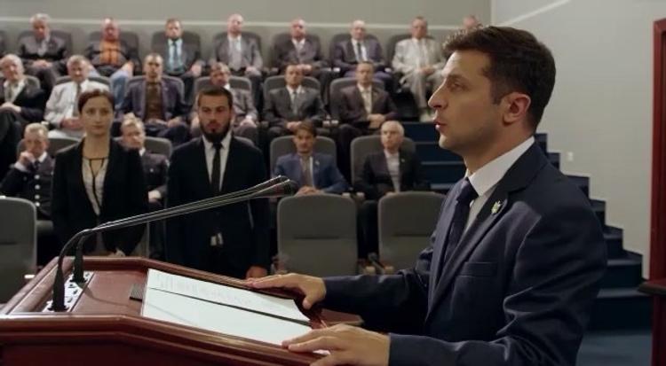 Зеленский продолжит курс Порошенко на вступление в НАТО и ЕС, - сообщили в штабе