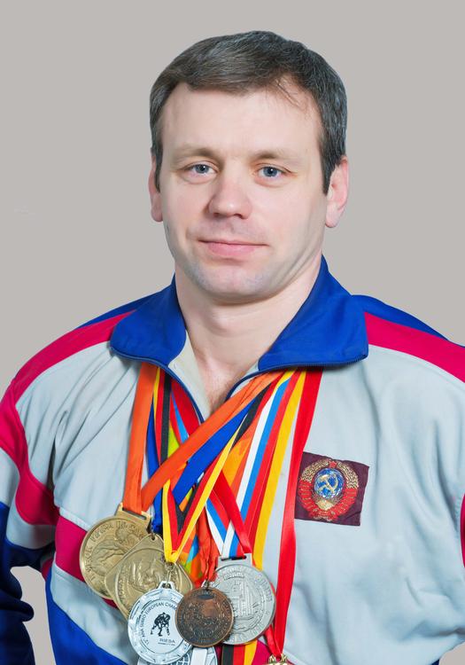 Трехкратный чемпион мира по самбо Игорь Куринной: «У меня два преимущества: имя и честное слово»