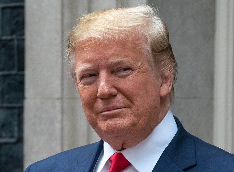 Трамп сообщил, что получил от Ким Чен Ына "очень теплое" письмо
