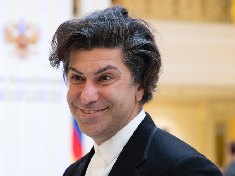 Николай Цискаридзе объяснил, зачем пересматривает фильмы о маге Гарри Поттере