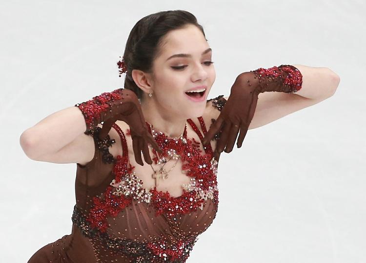 Фигуристка Евгения Медведева продемонстрировала изменения в своей фигуре