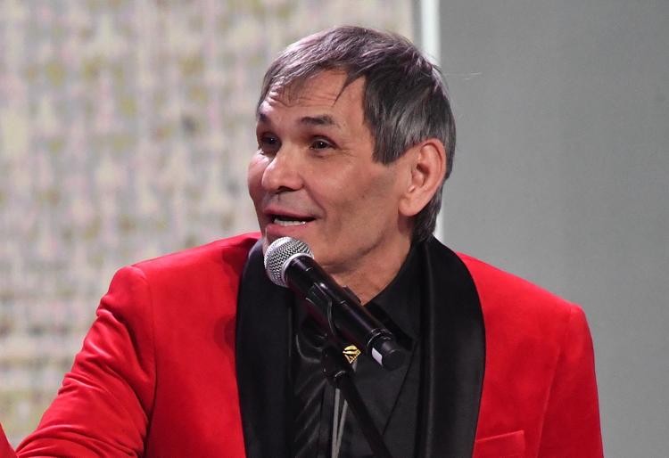 Сестра Бари Алибасова не исключает, что его отравили Шукшины