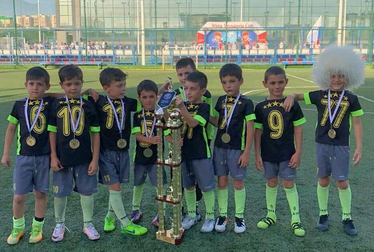 Юные футболисты Дагестана выиграли турнир в Крыму