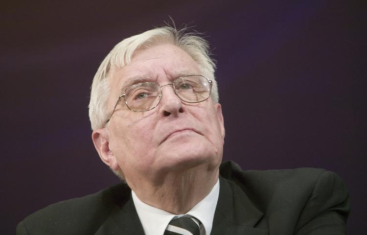 Актер Олег Басилашвили высказался о конфликте России и Грузии