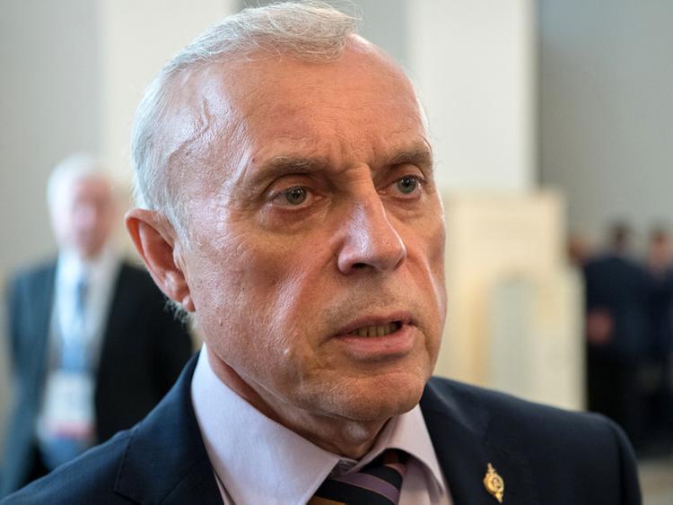 «В одном бронежилете можно вынести пачку в 500 тысяч рублей»