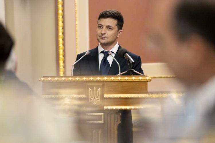 Зеленский лично рассказал, о чем говорил с Путиным по телефону