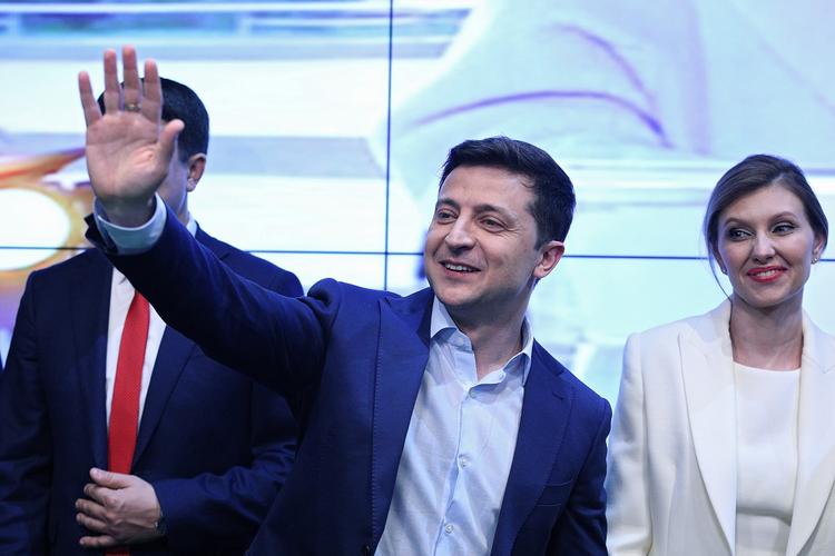 Стала известна зарплата Владимира Зеленского на посту президента Украины