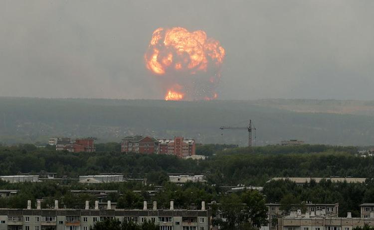 Что стоит за взрывами в Ачинске и другими ЧП на военных полигонах?